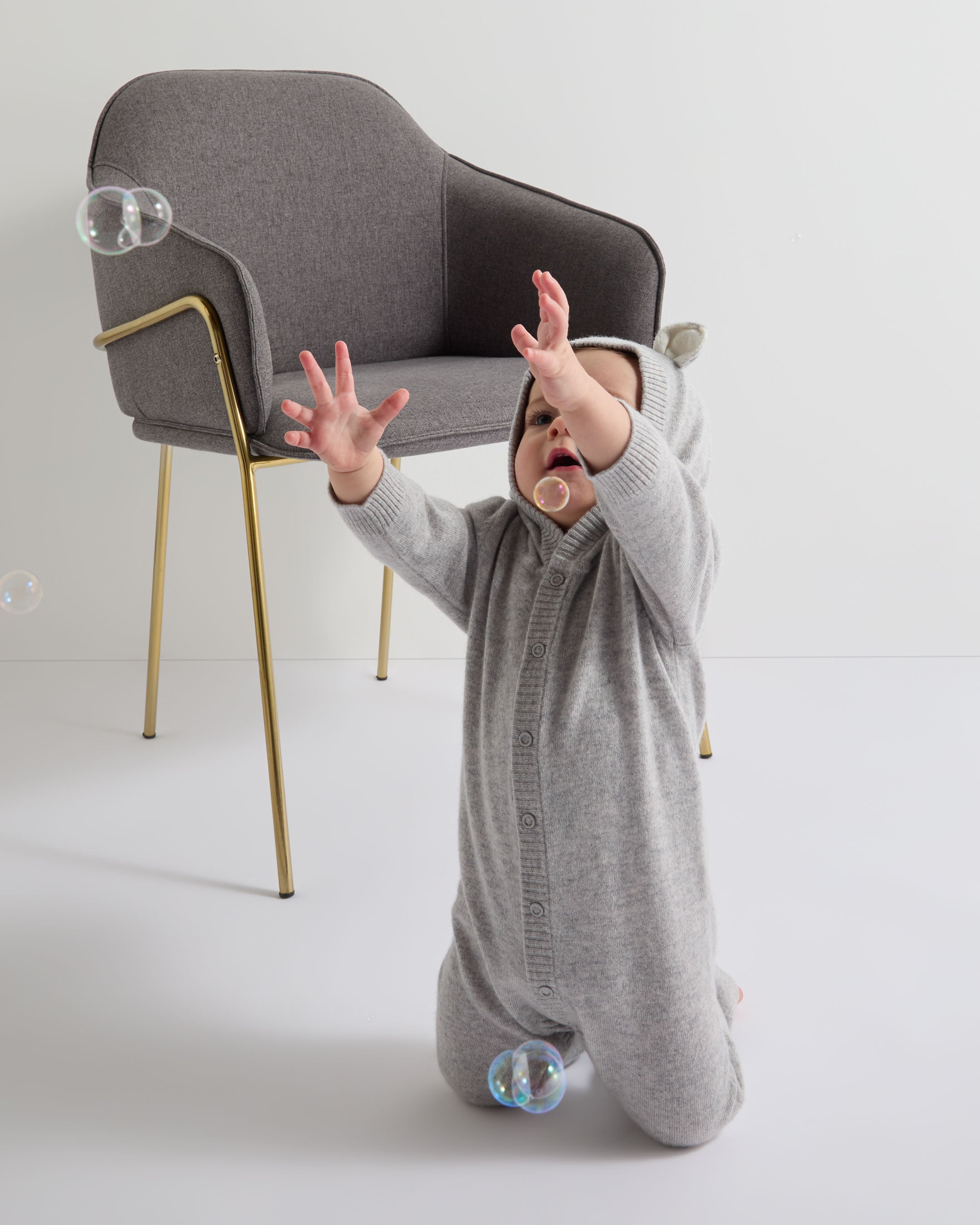 N.Peal Panda Cashmere Sleepsuit Fumo Grey