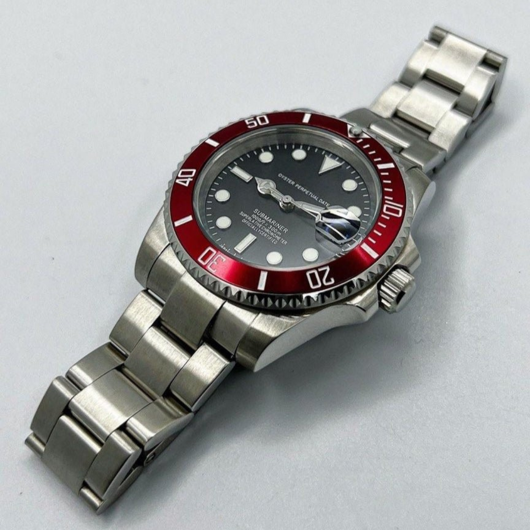 MOD MARINER UHR | SCHWARZ BURGUNDER
