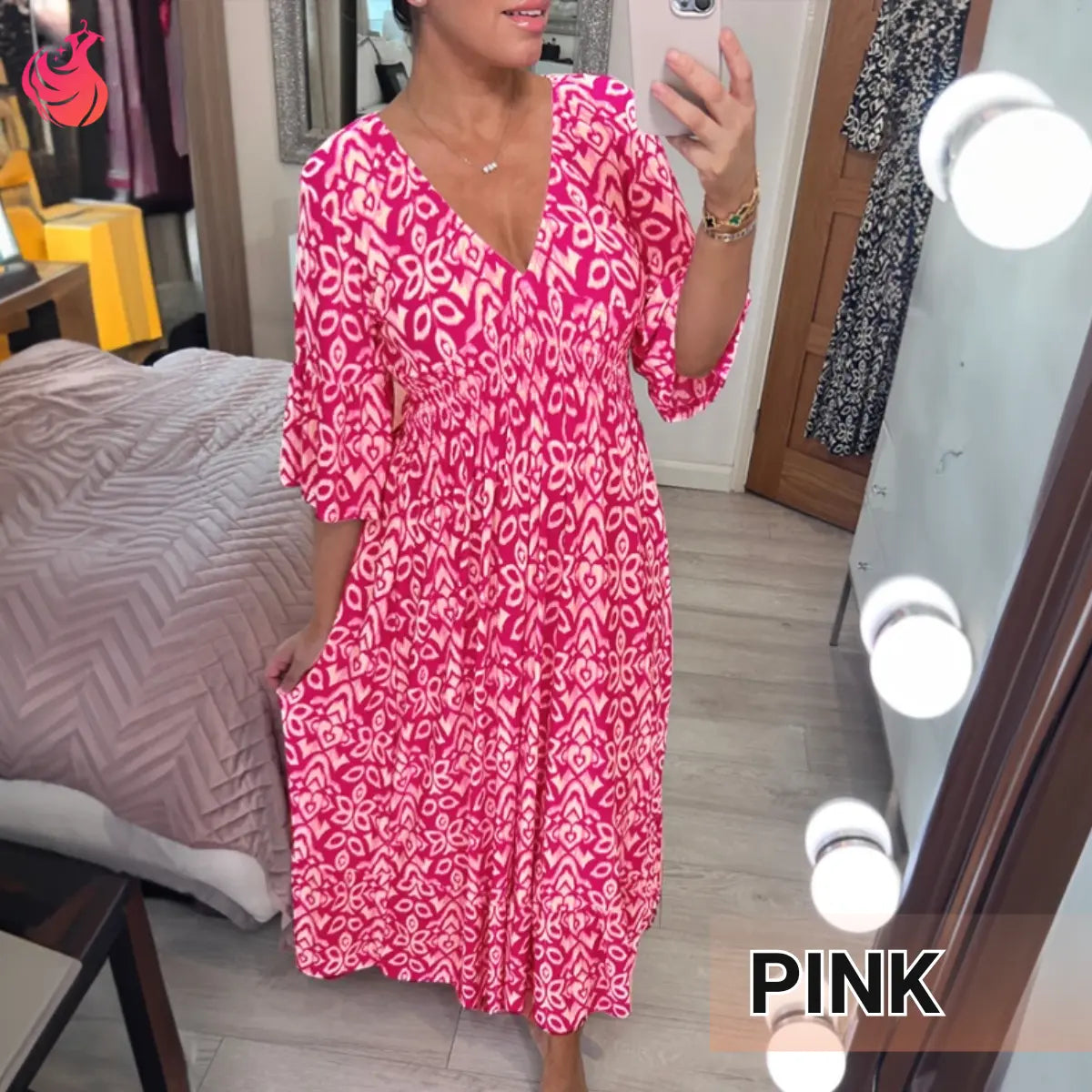 Lässiges langes Kleid im Boho-Stil mit V-Ausschnitt, geraffter Taille und Print – Letzter Tag im Angebot: 70 % Rabatt 