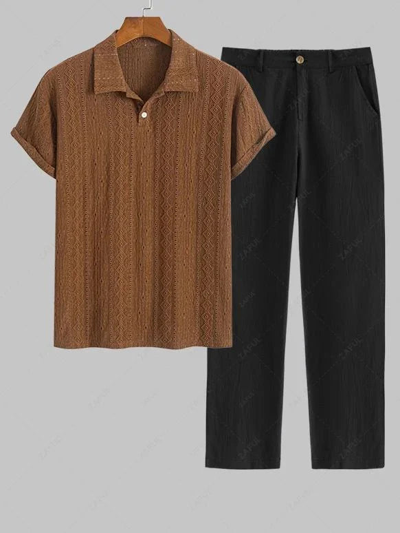 Lässiges Herren-Polohemd mit halben Ärmeln, strukturierter Lochmusterung und Knopfleiste sowie gerader Hose aus Baumwoll-Leinen-Mischgewebe, hellgrün-kaffeefarben