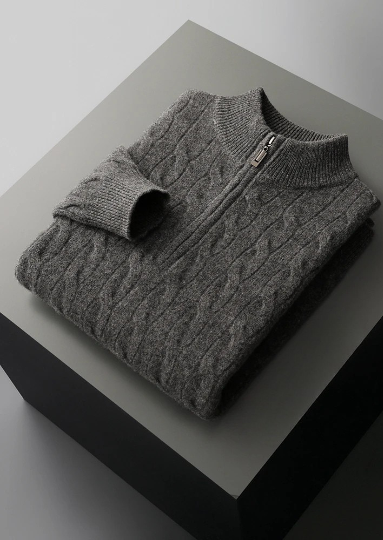 NOBA WOOL CABLE HALF ZIP