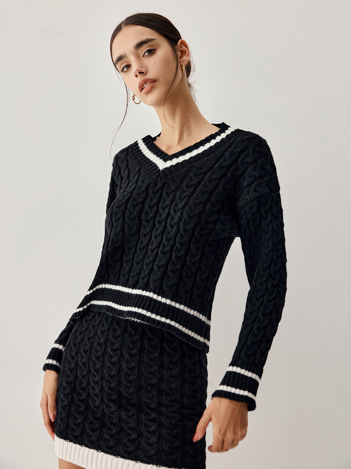 NOBA - Cable knit sweater with skirt